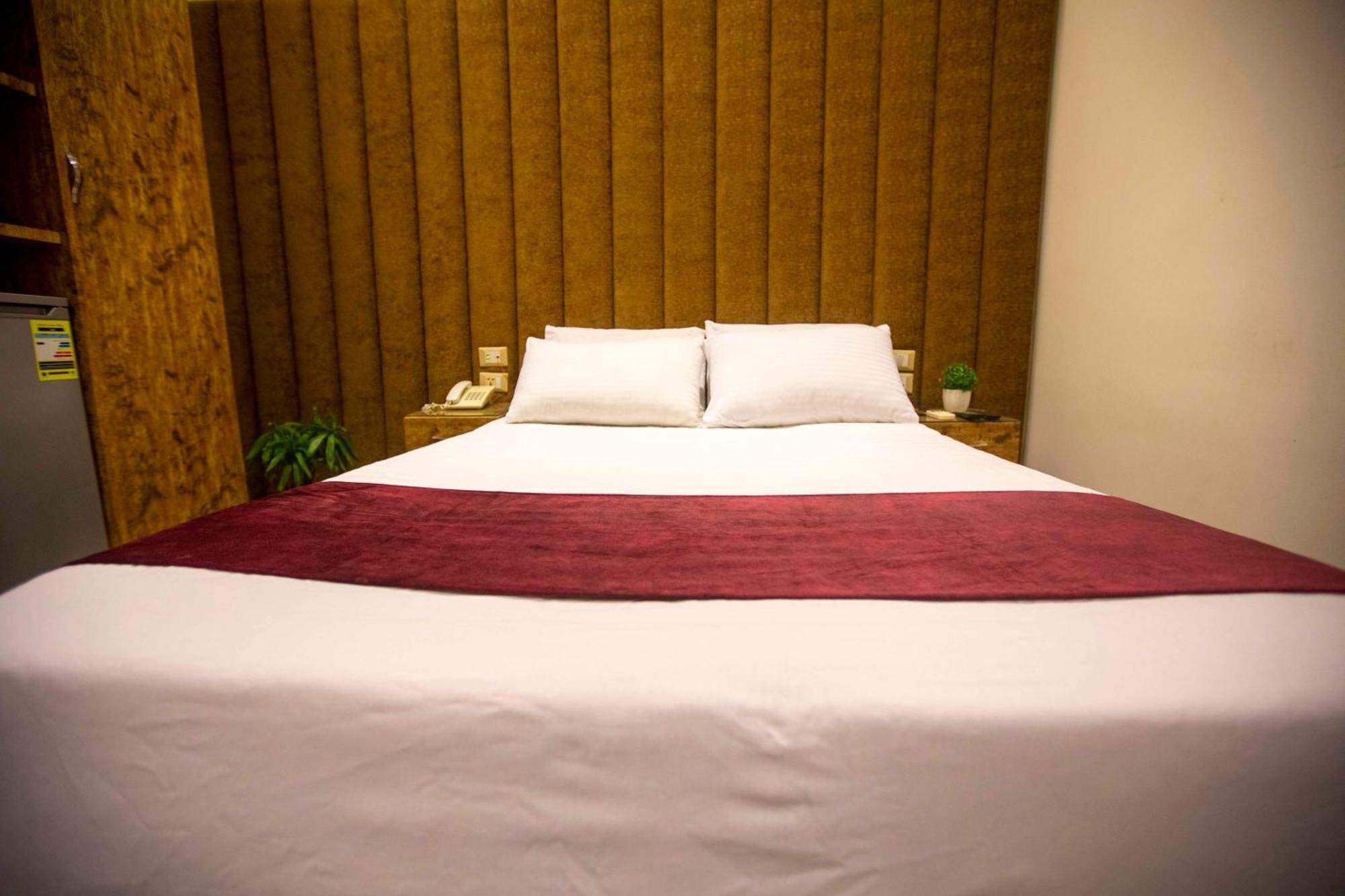 B&G Vlncia Hotel Dontown ไคโร ภายนอก รูปภาพ